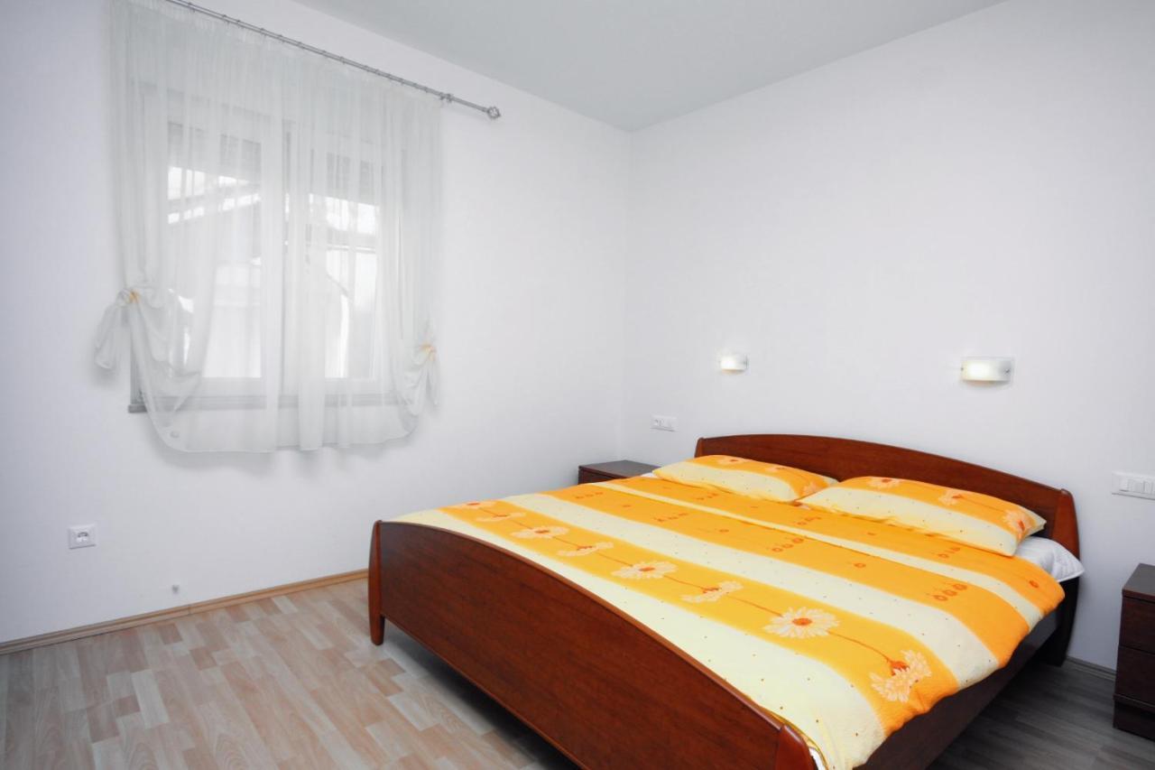 Apartments By The Sea Kampor, Rab - 4986 Exterior photo
